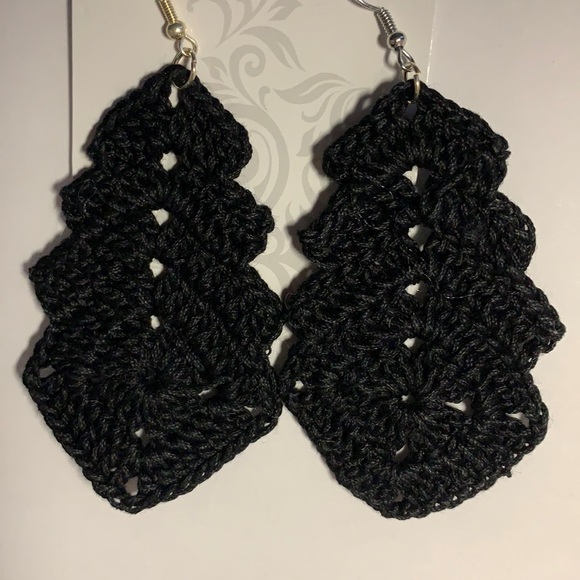 🌸🌸🌸Black crocheted earrings🌸🌸🌸 - Picture 2 of 3